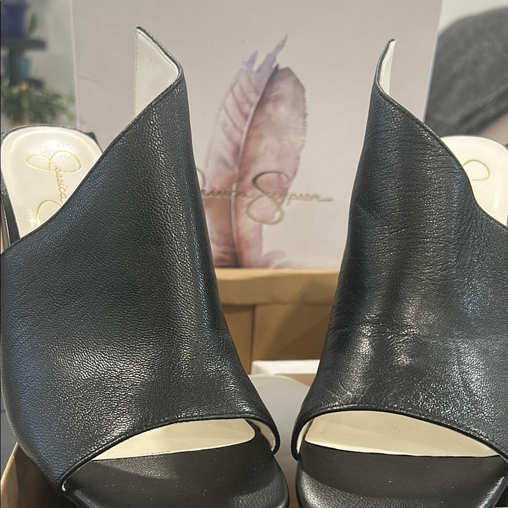 Jessica Simpson Black Mules Sleek Peep-Toe Design
